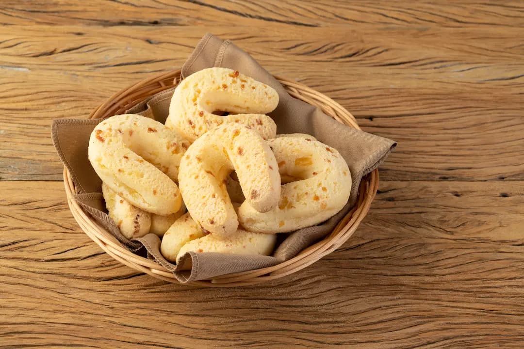 Biscoito de Fubá com Queijo